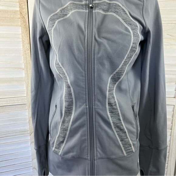Lululemon In Stride Jacket Wee Are From Space 8 - Picture 2 of 15